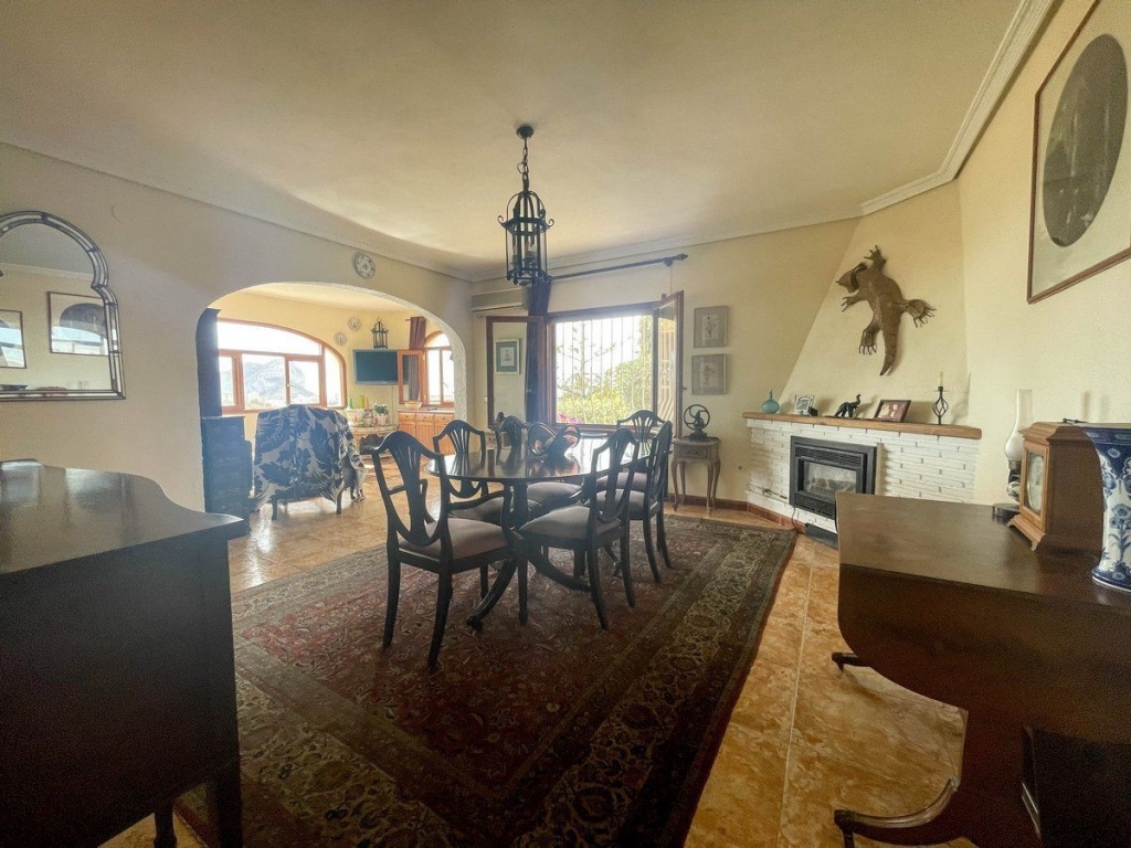 3 bed casa / chalet in Calpe / Calp