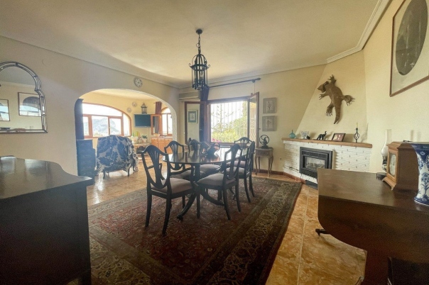 3 bed casa / chalet in Calpe / Calp