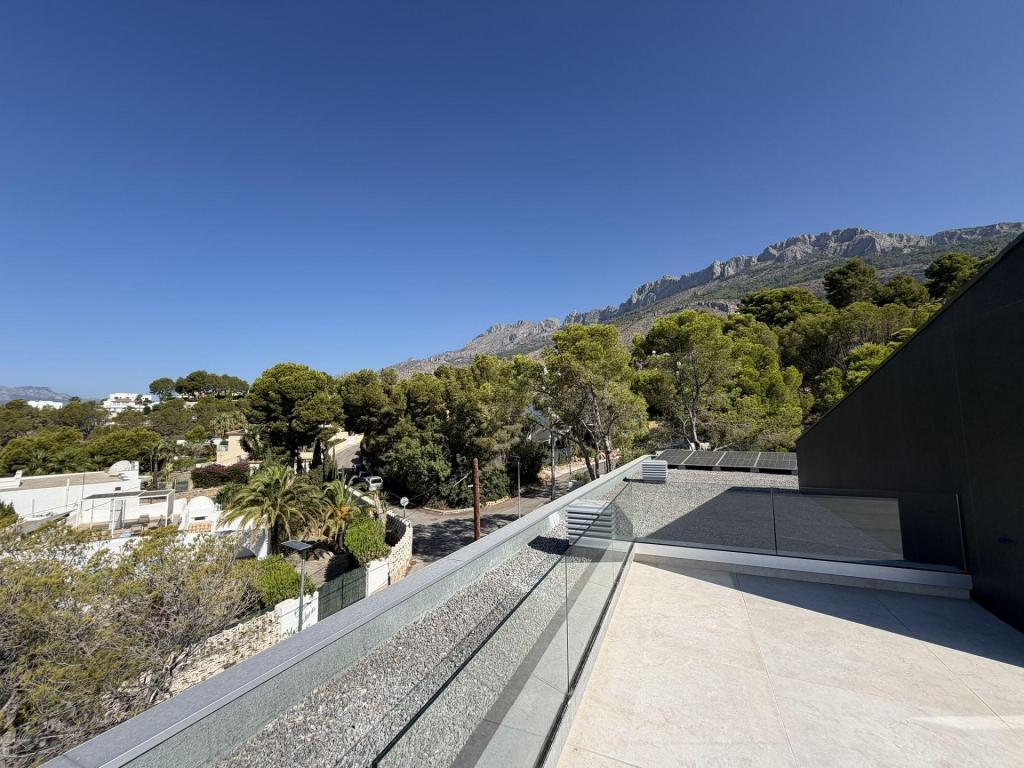 4 bed villas in Altea