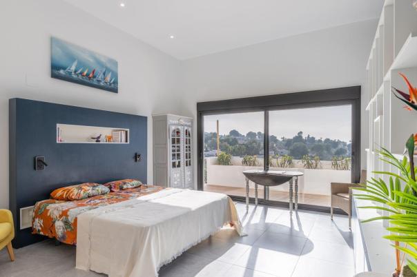 9 bed villas in Moraira