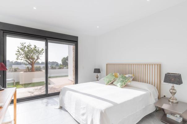 9 bed villas in Moraira