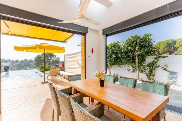 9 bed villas in Moraira