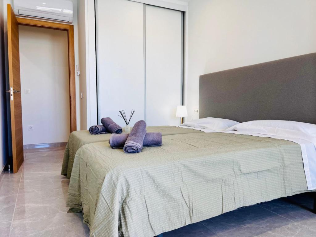 9 bed villas in Moraira