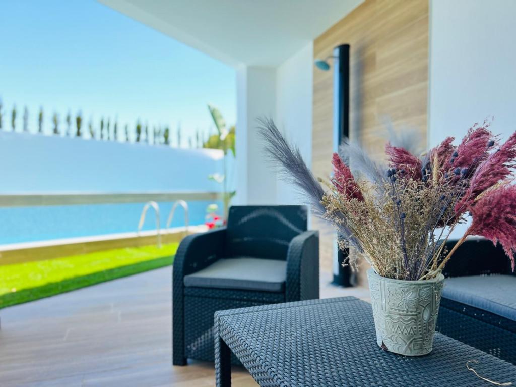 9 bed villas in Moraira