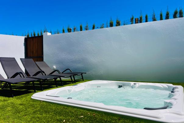 9 bed villas in Moraira