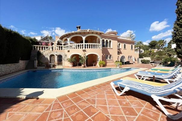 8 bed casa / chalet in Benissa