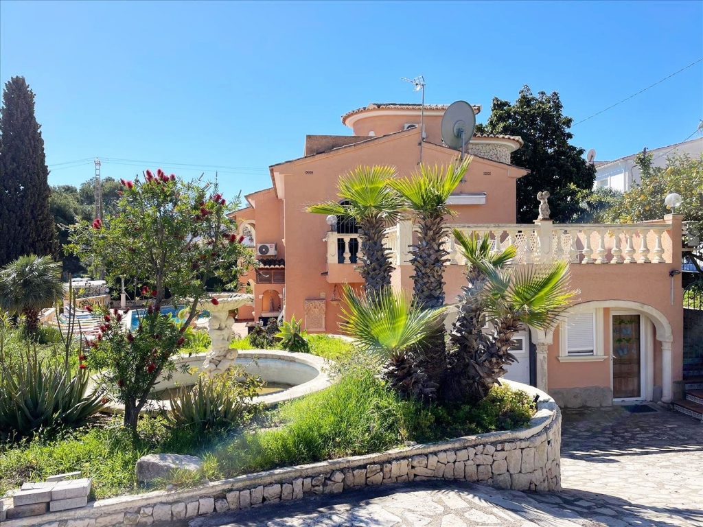 8 bed casa / chalet in Benissa