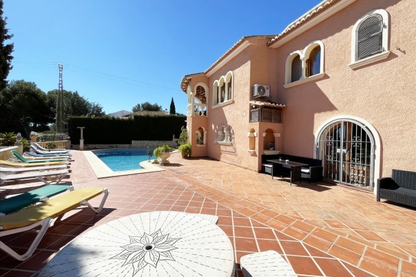8 bed casa / chalet in Benissa