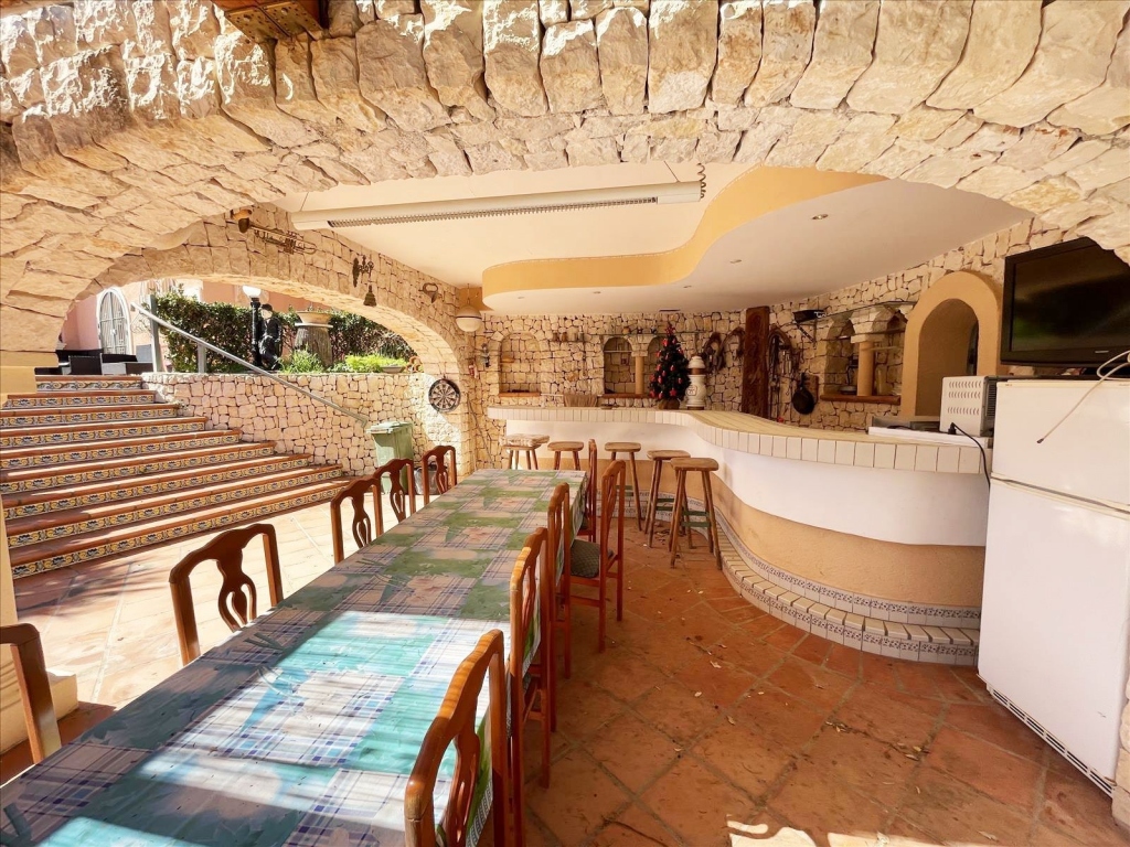 8 bed casa / chalet in Benissa