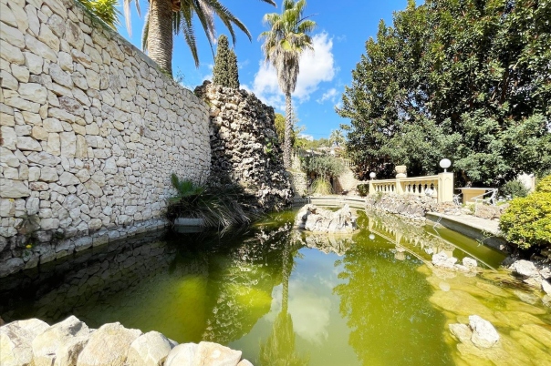 8 bed casa / chalet in Benissa