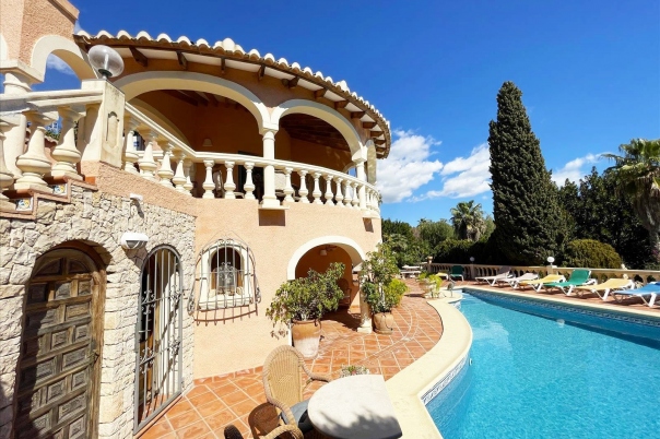 8 bed casa / chalet in Benissa