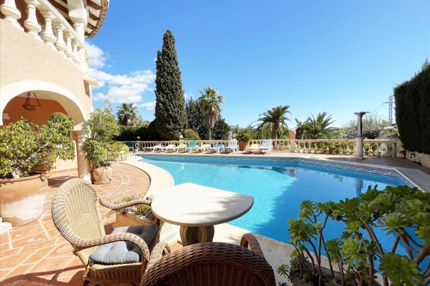 8 bed casa / chalet in Benissa
