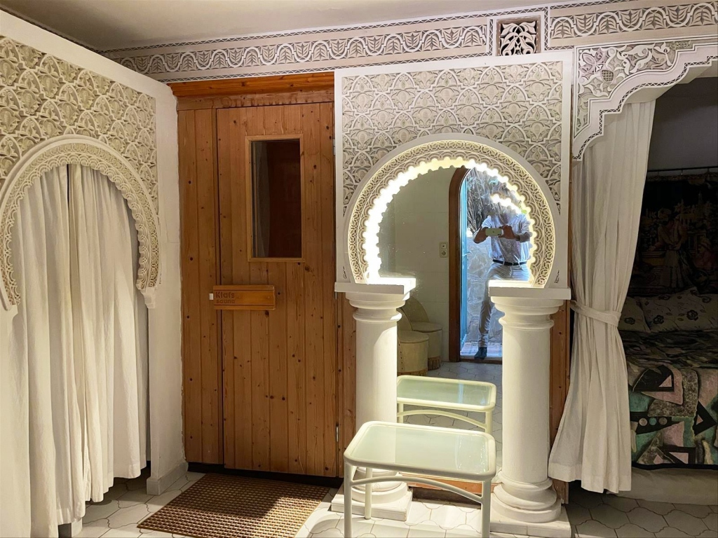 8 bed casa / chalet in Benissa