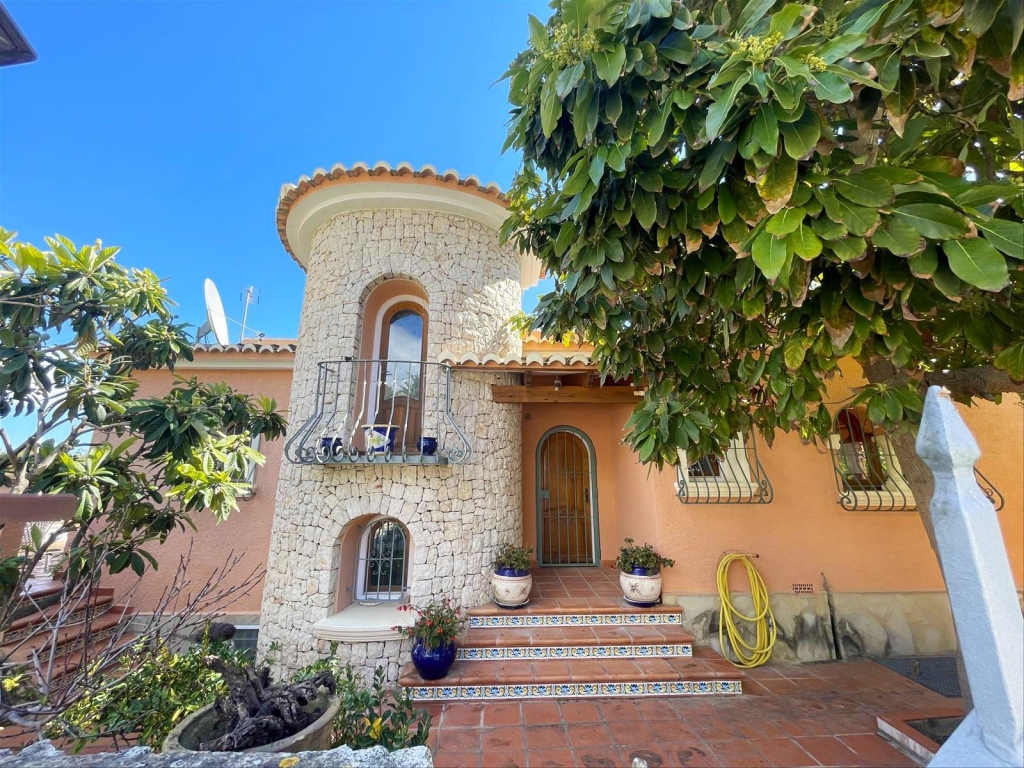 8 bed casa / chalet in Benissa