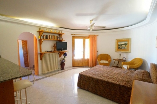 8 bed casa / chalet in Benissa