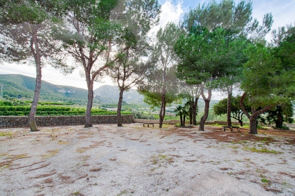 4 bed finca in Gata de Gorgos