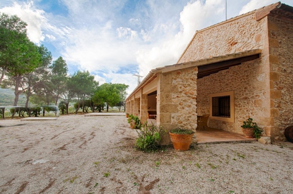 4 bed finca in Gata de Gorgos