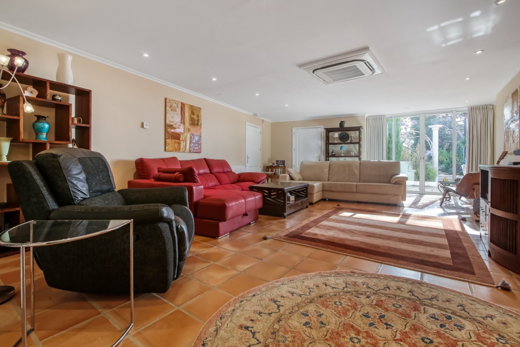 7 bed villa in Moraira