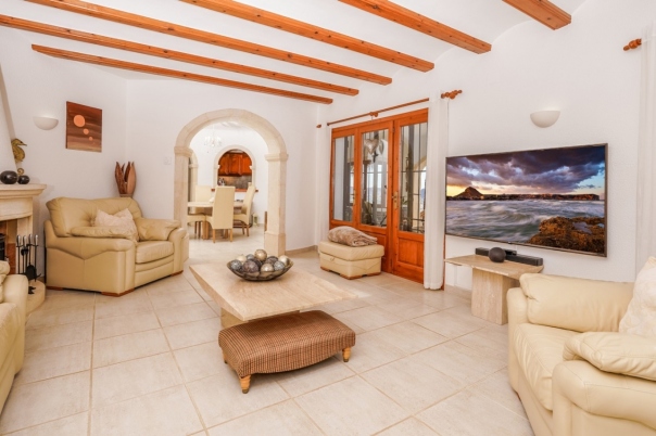 4 bed villa in Moraira