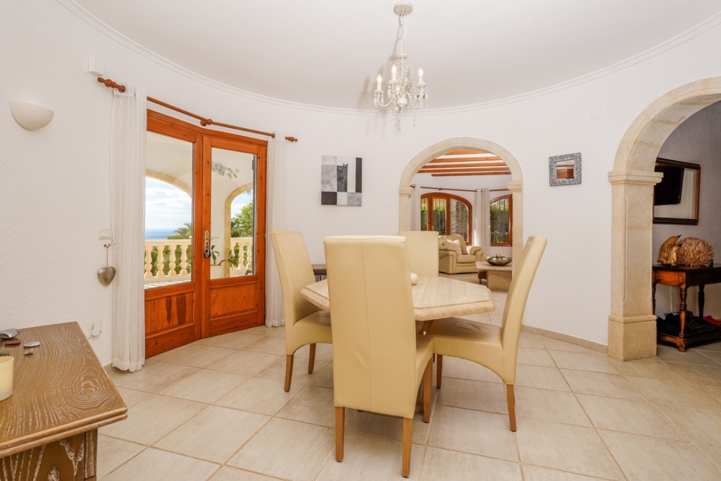 4 bed villa in Moraira