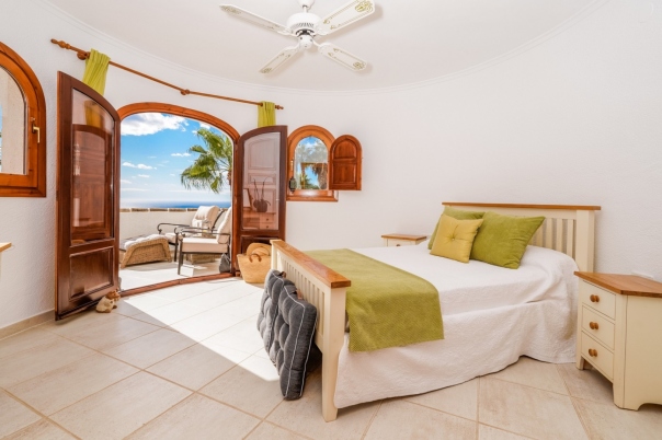 4 bed villa in Moraira