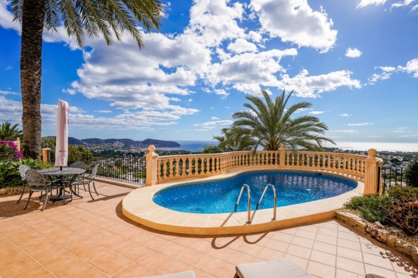 4 bed villa in Moraira