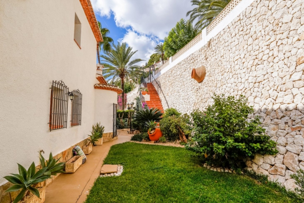 4 bed villa in Moraira