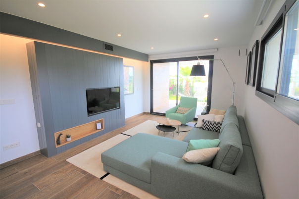 2 bed apartment in Benitachell