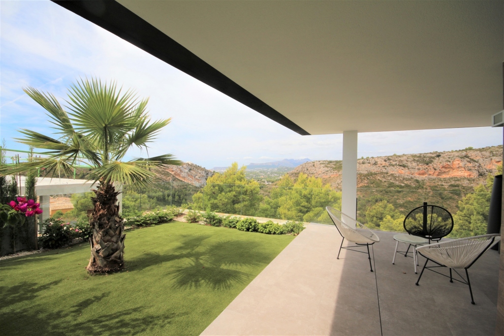 2 bed apartment in Benitachell