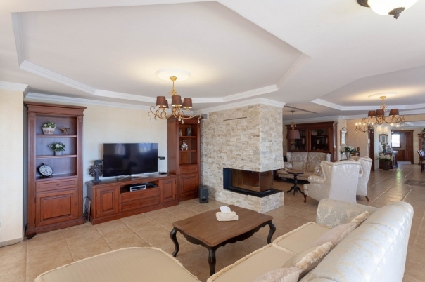 5 bed villa in Calpe