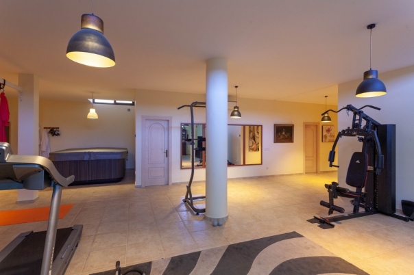 5 bed villa in Calpe