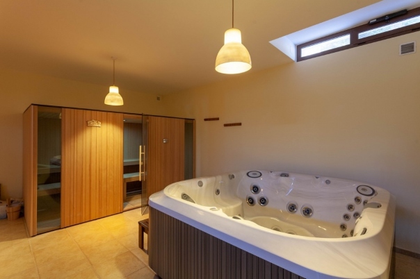 5 bed villa in Calpe