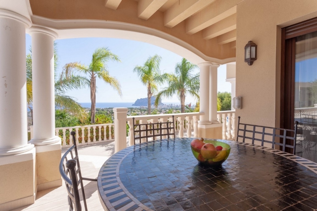 5 bed villa in Calpe