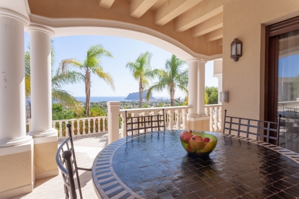 5 bed villa in Calpe