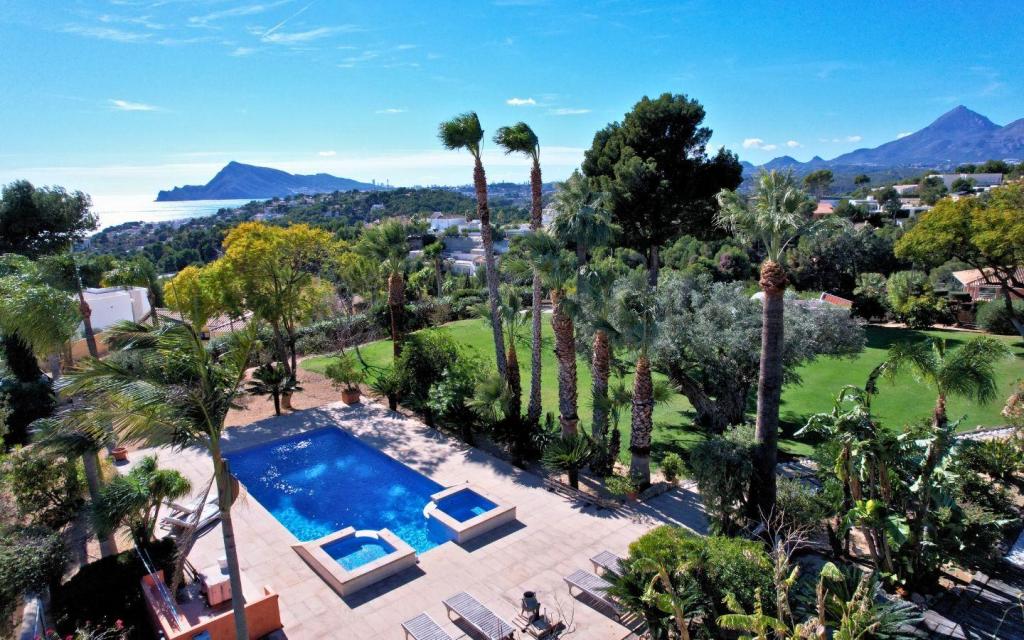 7 bed villa in Altea