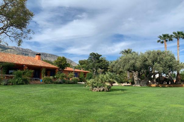 7 bed villa in Altea