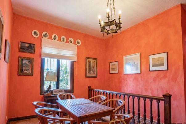 7 bed villa in Altea