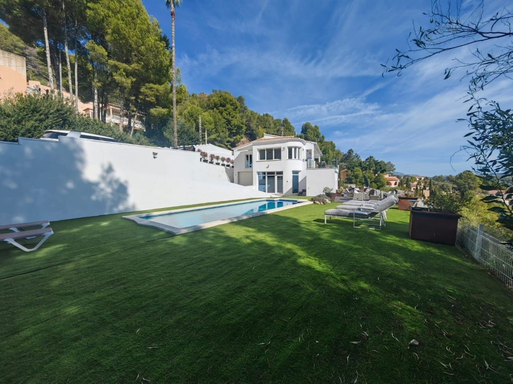 4 bed casa / chalet in Calpe / Calp