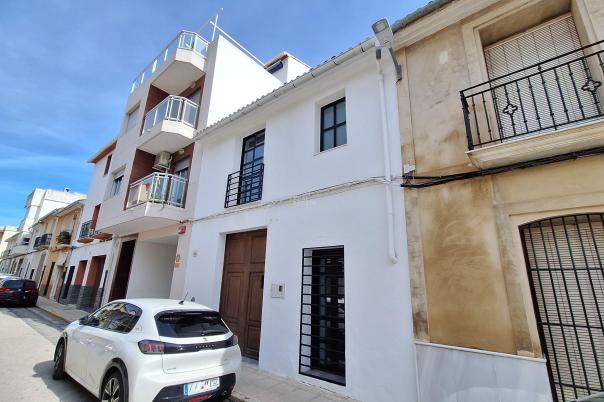 3 bed townhouse in Pego