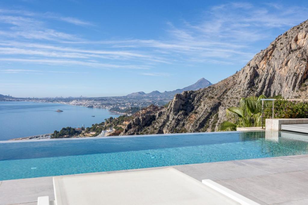 3 bed villa in Altea