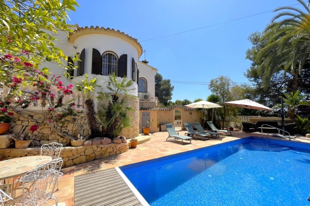 5 bed villa in Moraira