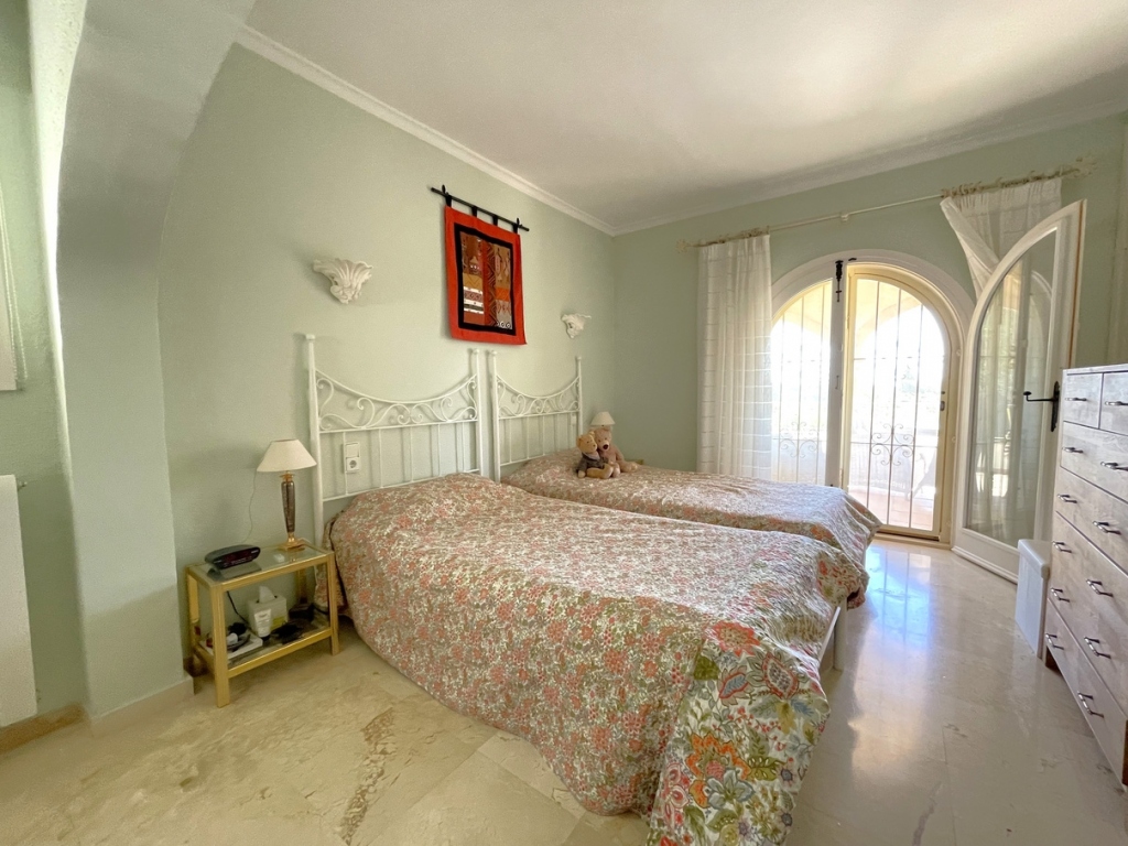 5 bed villa in Moraira