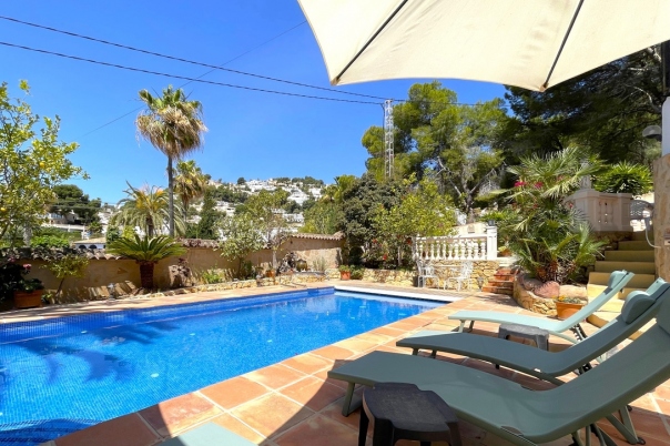 5 bed villa in Moraira
