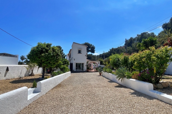 5 bed villa in Benissa