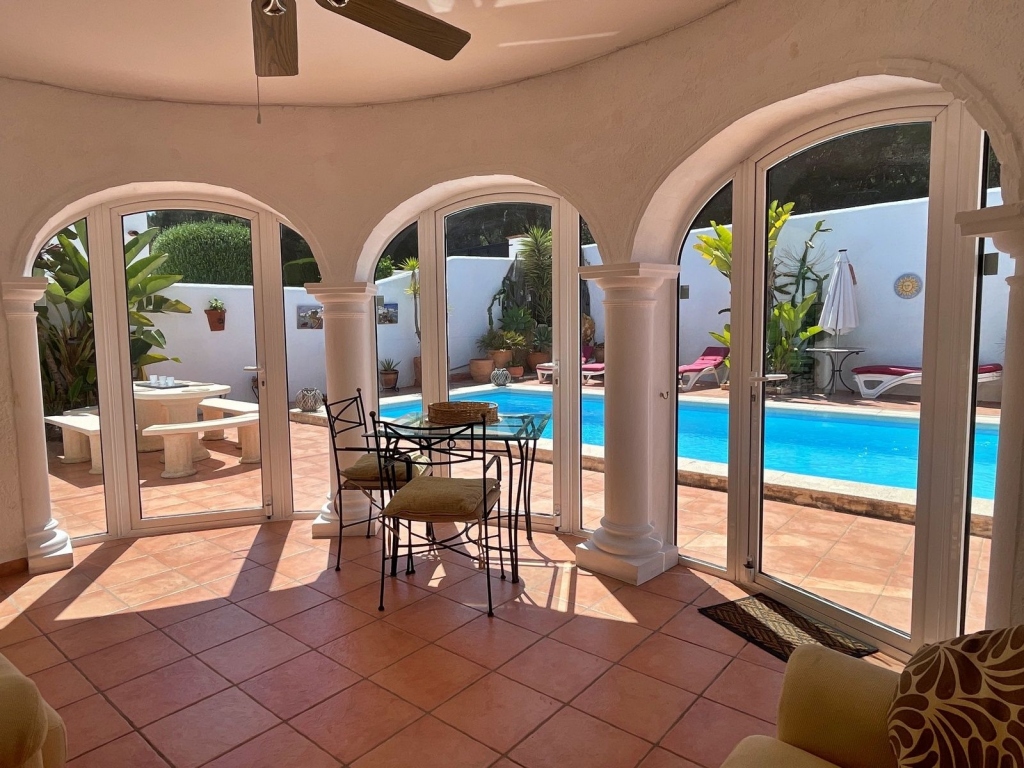 5 bed villa in Benissa