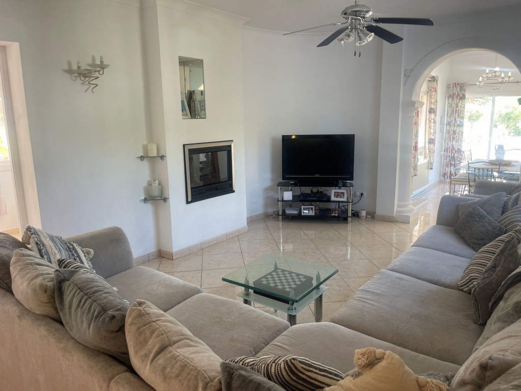 5 bed villa in Benissa