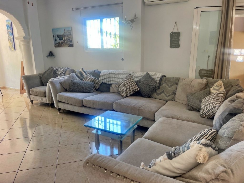 5 bed villa in Benissa