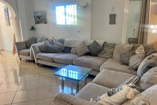 5 bed villa in Benissa