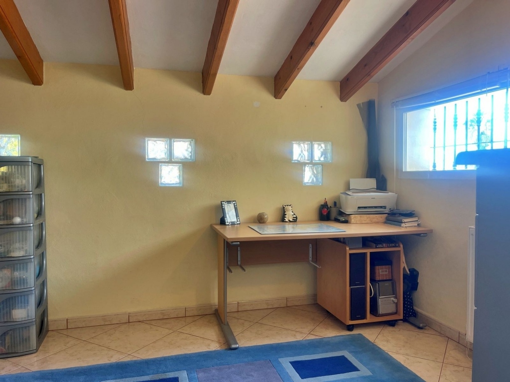 5 bed villa in Benissa