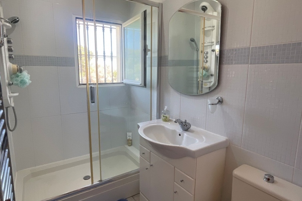 5 bed villa in Benissa